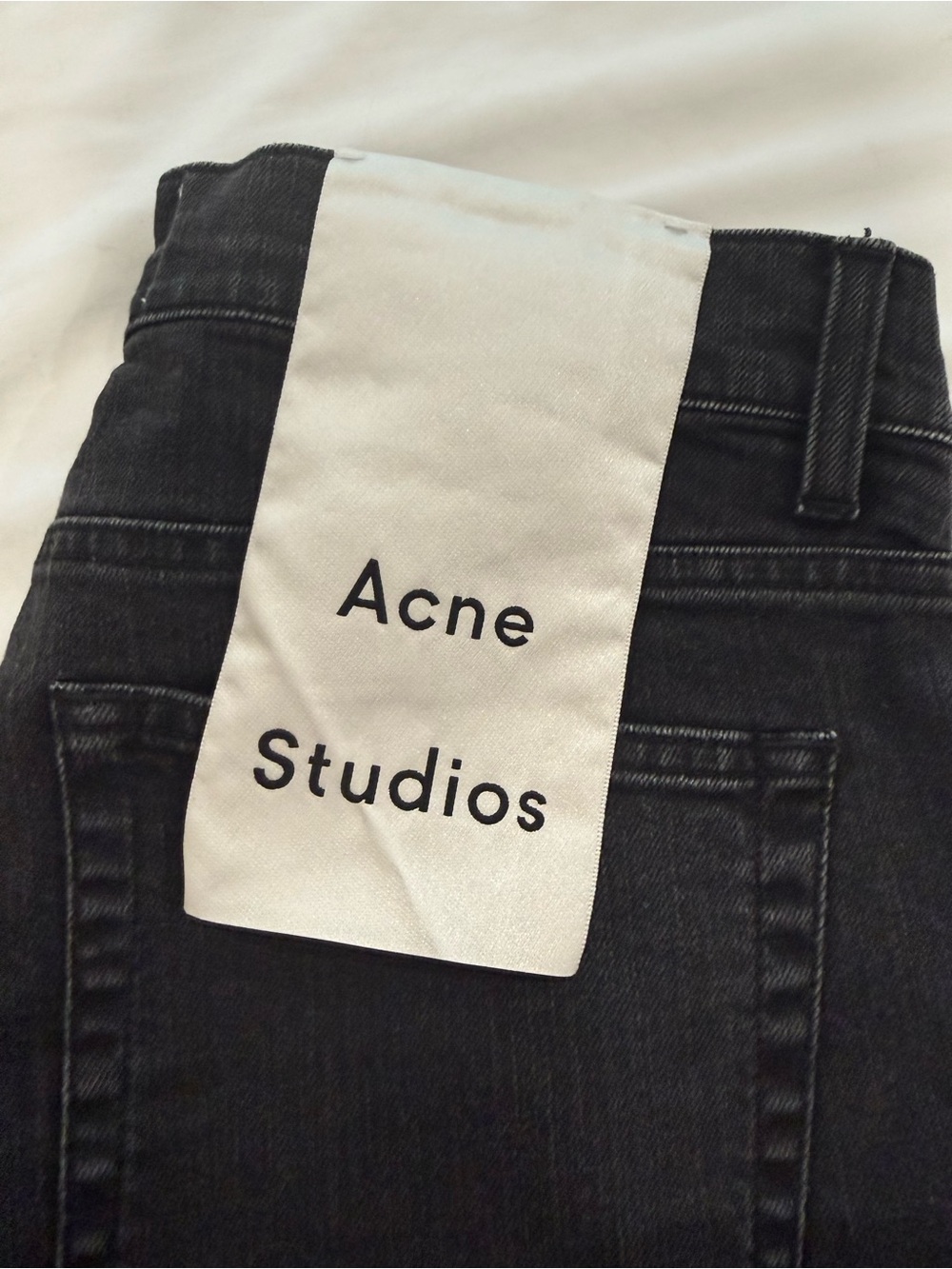 Acne Women's Black Jeans 30/32 Regular Waist Skinny Leg, Skinny from Knee